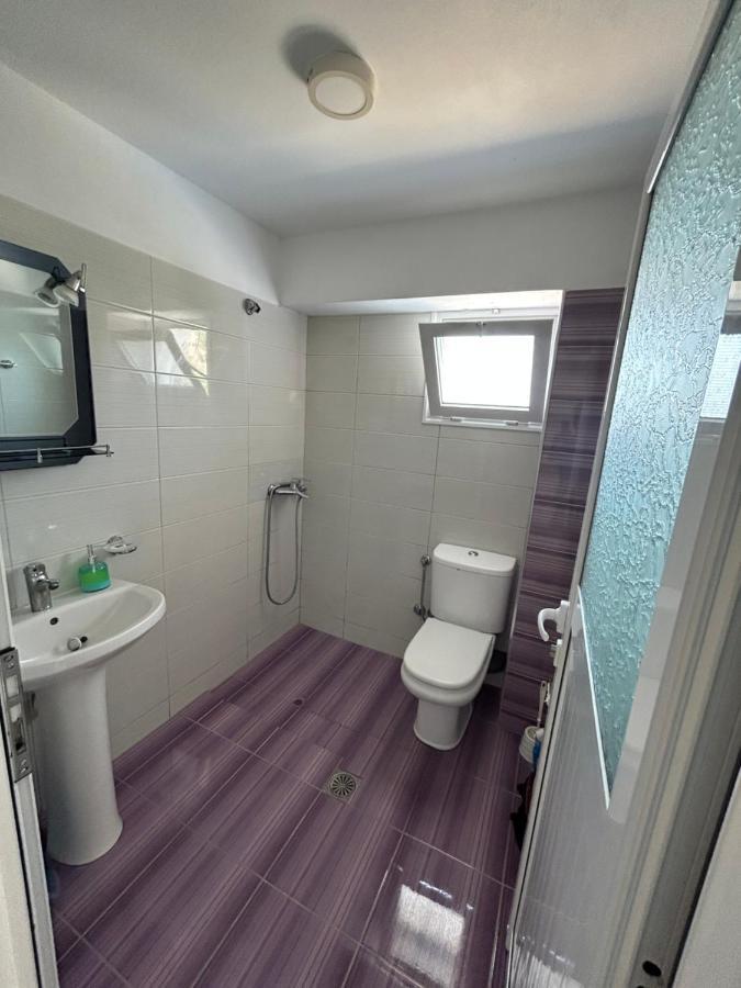 Eri Rooms Sarandë Exterior foto